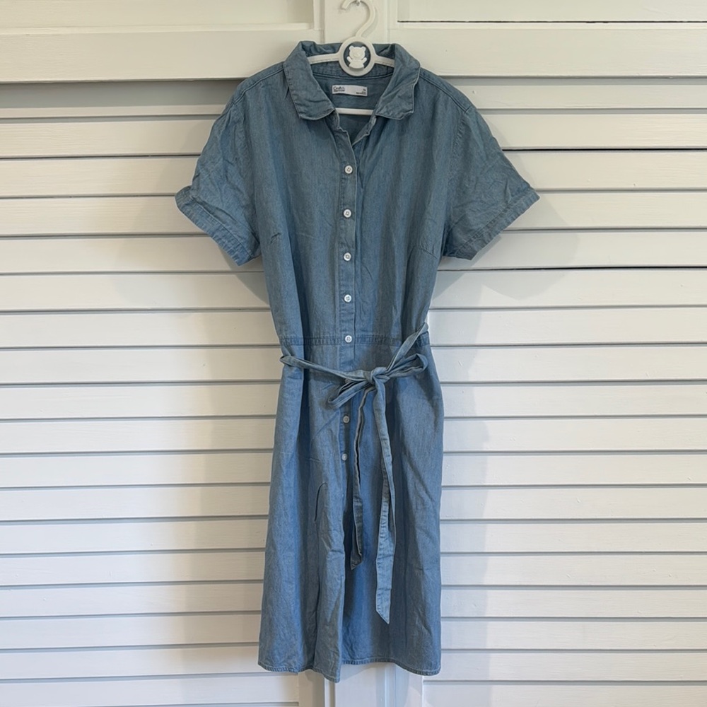 Croft & Barrow Light Blue Denim Dress with Tie